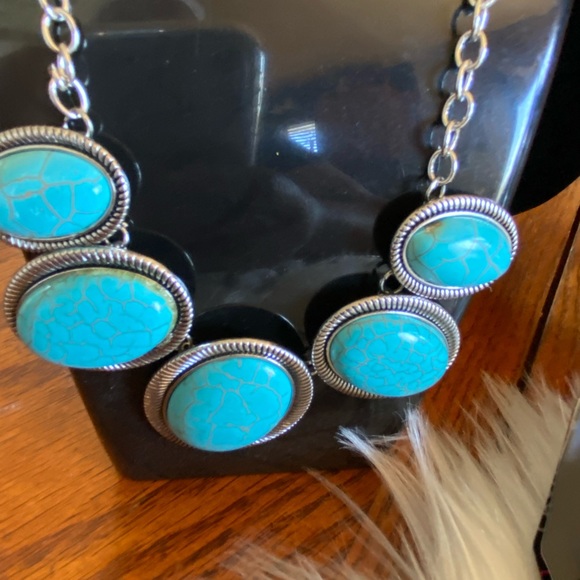 Everything must go sale - Picture 5 of 12